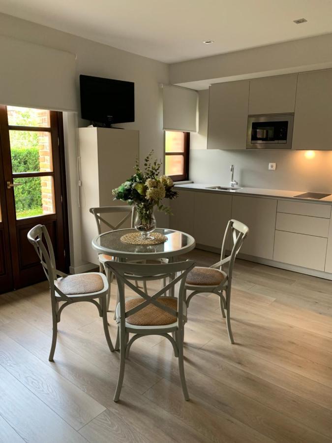 Apartamentos อันดริน ภายนอก รูปภาพ